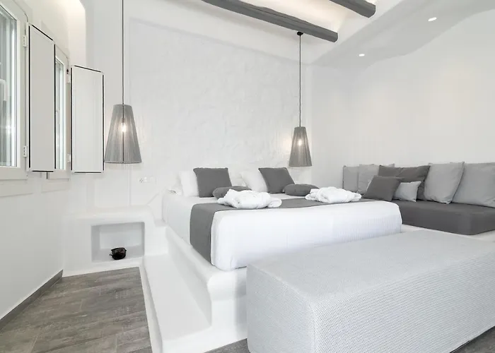 El_puerto Luxury Port